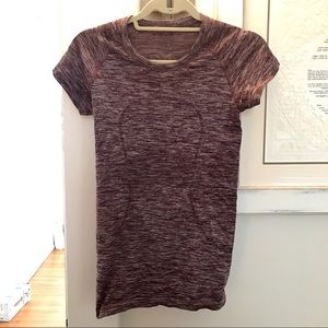 Lululemon short sleeve shirt